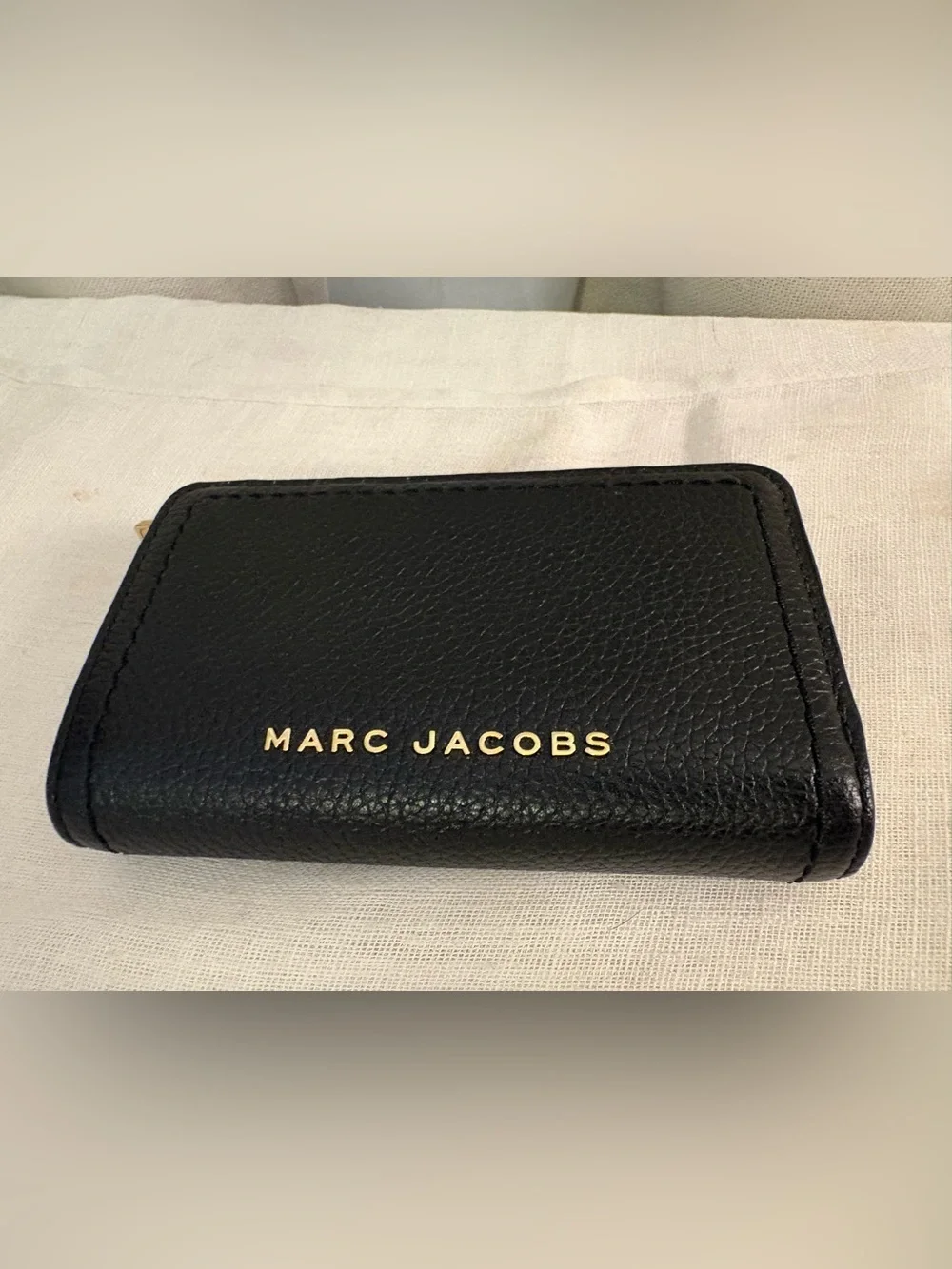 Marc Jacobs Black Pebbled Leather Hobo Shoulder Bag + Matching Wallet Gold Hardw